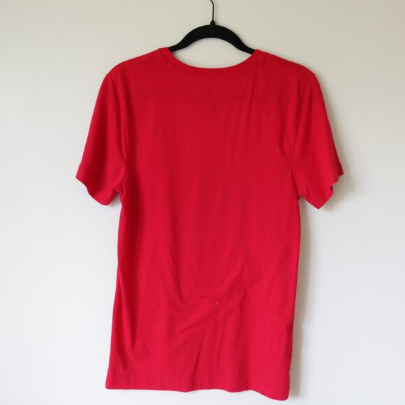 NWOT Men's Small Buckee's T Shirt Logo Red Crewneck - Picture 4 of 4